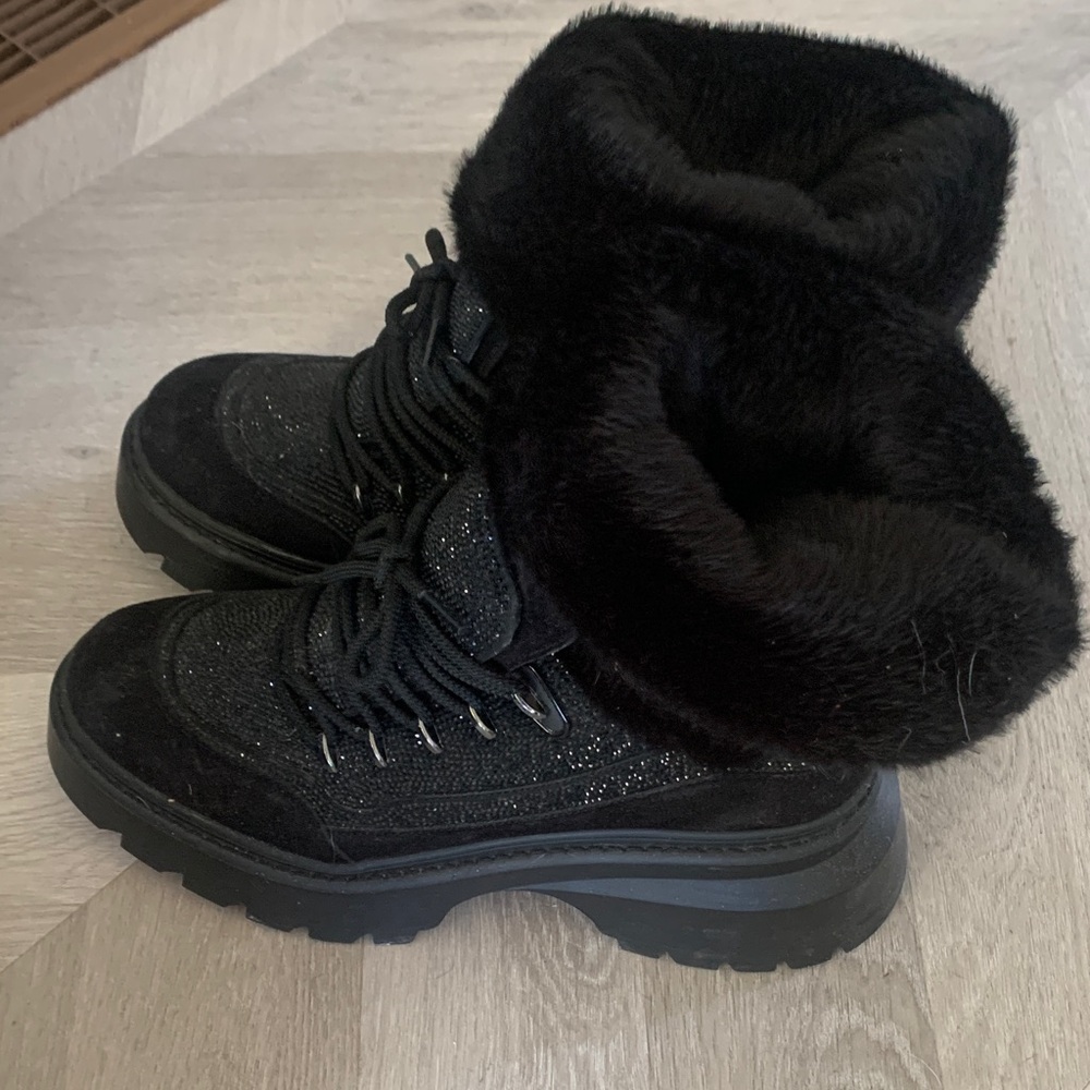 Michael Kors Black Faux Fur Lace-Up Platform Winter Boots